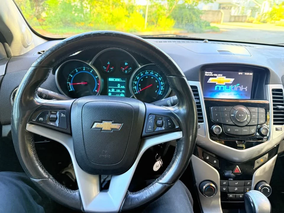 2013 Chevrolet Cruze - Image 14 of 17