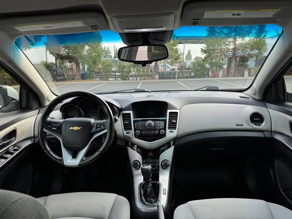 2013 Chevrolet Cruze - Image 10 of 16