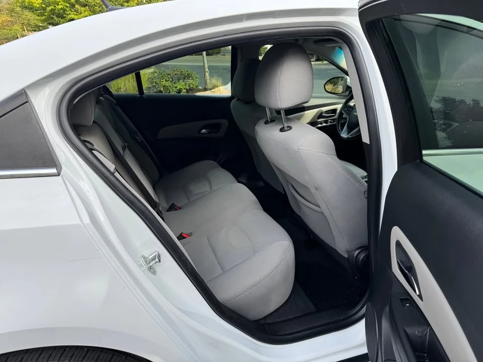 2013 Chevrolet Cruze - Image 14 of 16