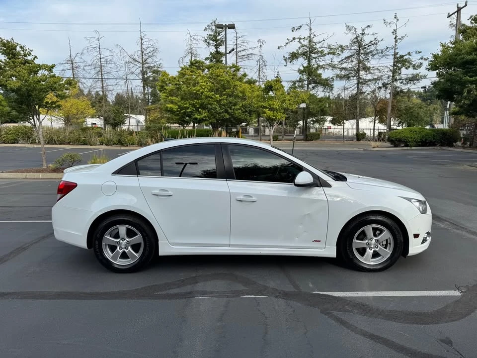 2013 Chevrolet Cruze - Image 5 of 16