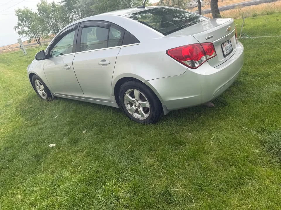 2013 Chevrolet Cruze - Image 3 of 11