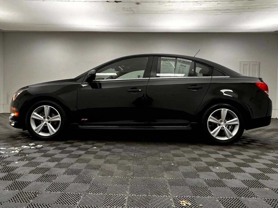 2013 Chevrolet Cruze - Image 10 of 12
