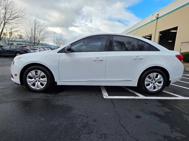 2013 Chevrolet Cruze - Image 6 of 21