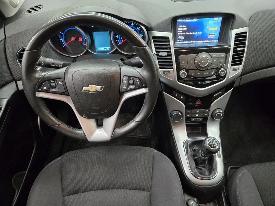 2013 Chevrolet Cruze - Image 9 of 21