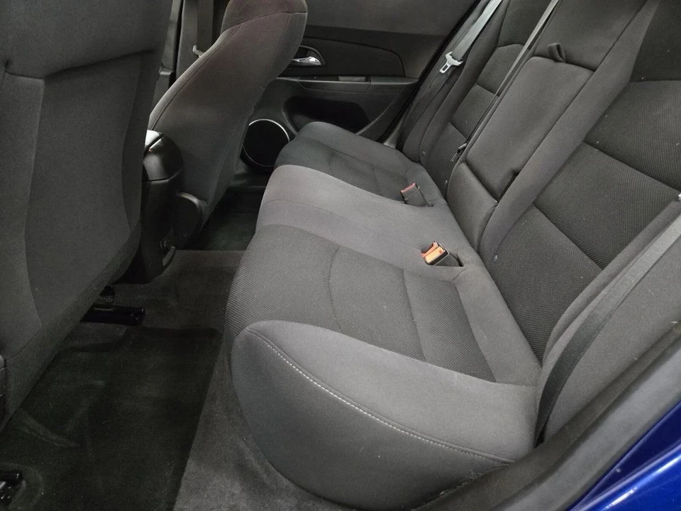 2013 Chevrolet Cruze - Image 8 of 21
