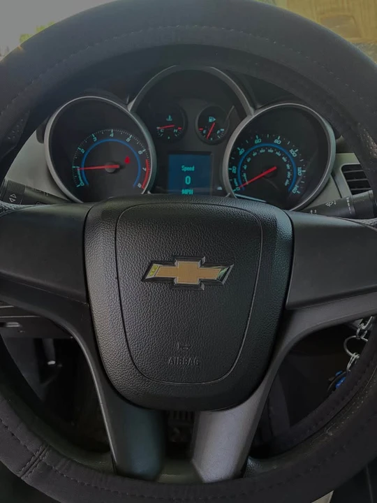2013 Chevrolet Cruze - Image 8 of 9