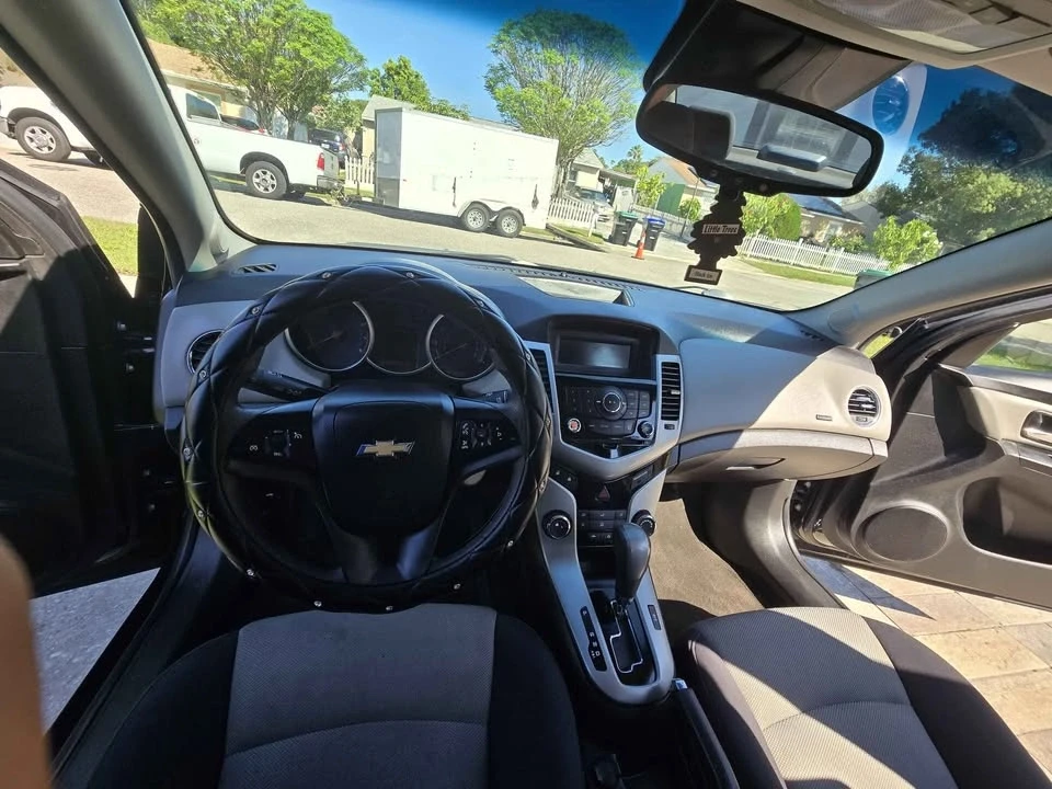 2013 Chevrolet Cruze - Image 6 of 13