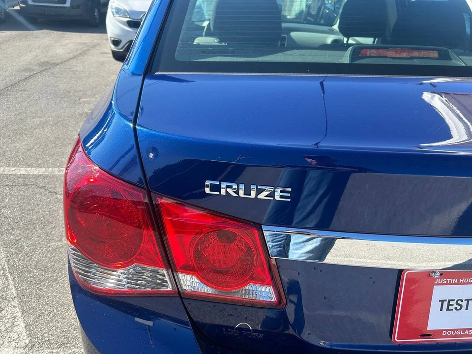 2013 Chevrolet Cruze - Image 5 of 17