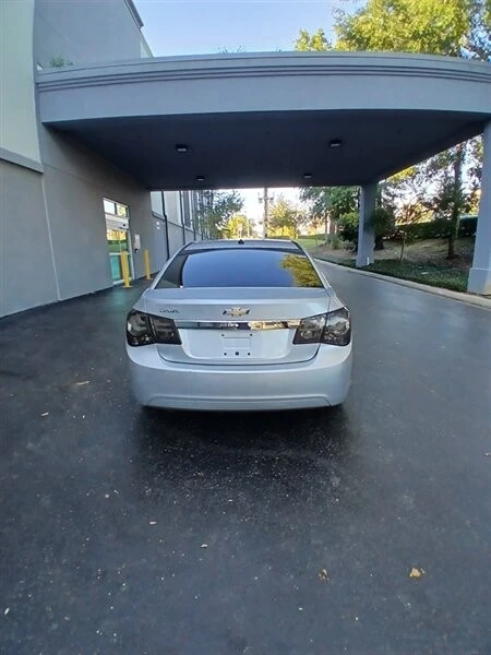 2013 Chevrolet Cruze - Image 6 of 12