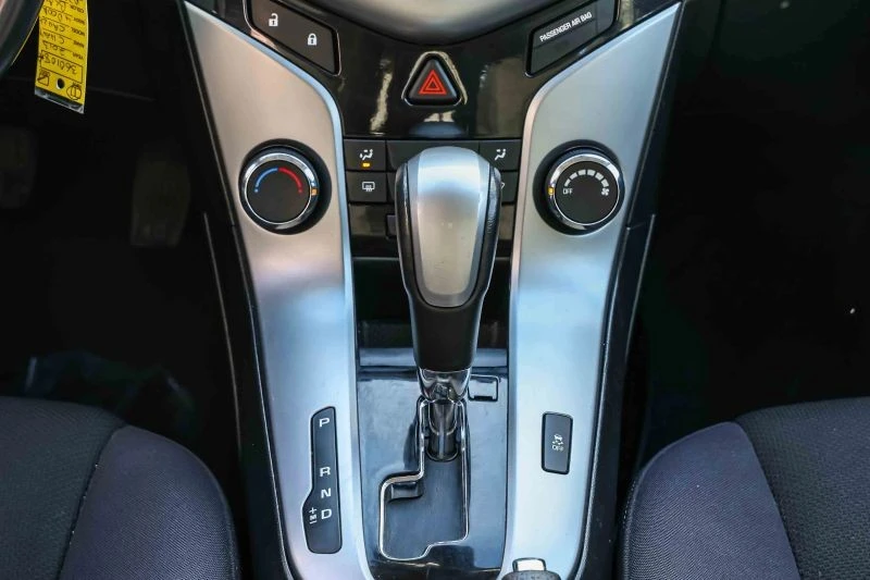 2013 Chevrolet Cruze - Image 12 of 12