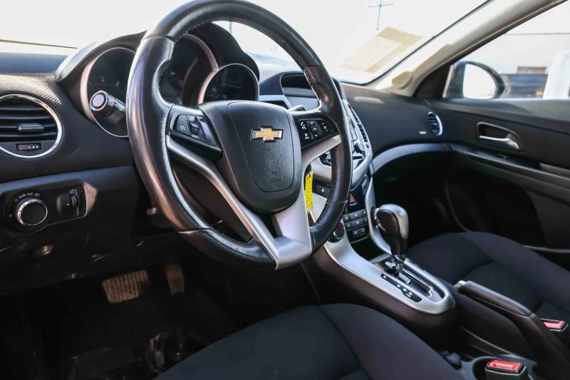 2013 Chevrolet Cruze - Image 7 of 12
