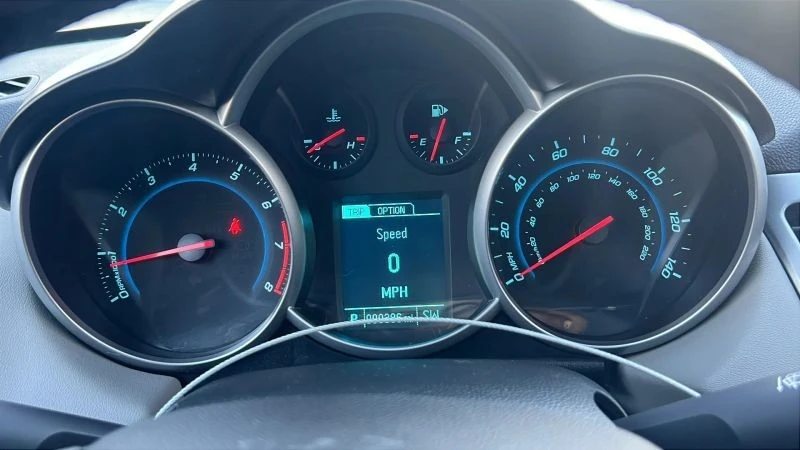 2013 Chevrolet Cruze - Image 11 of 12