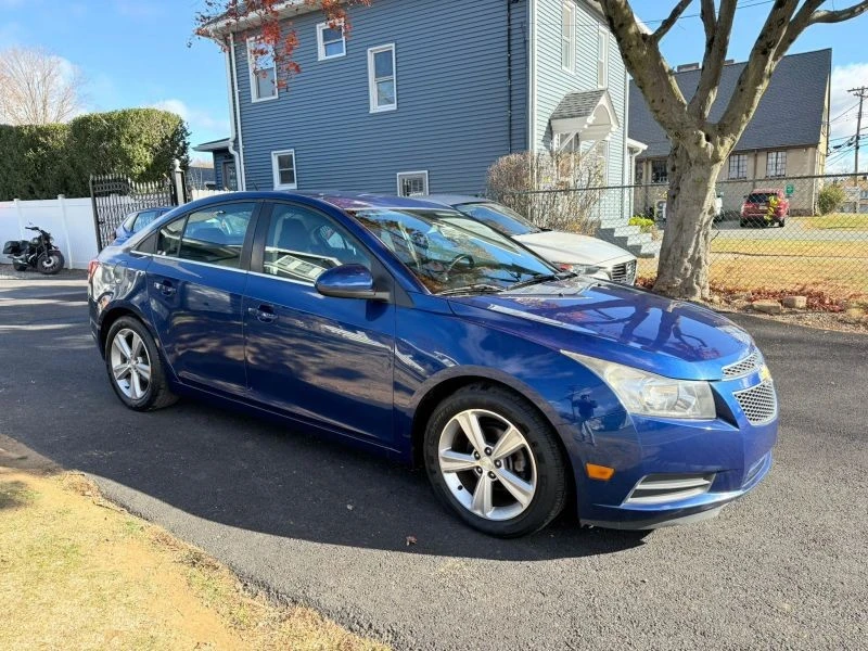 2013 Chevrolet Cruze - Image 2 of 12
