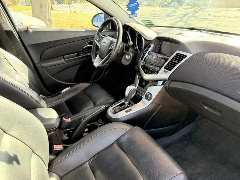 2013 Chevrolet Cruze - Image 9 of 12
