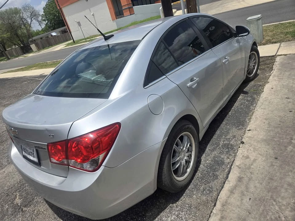 2013 Chevrolet Cruze - Image 2 of 7