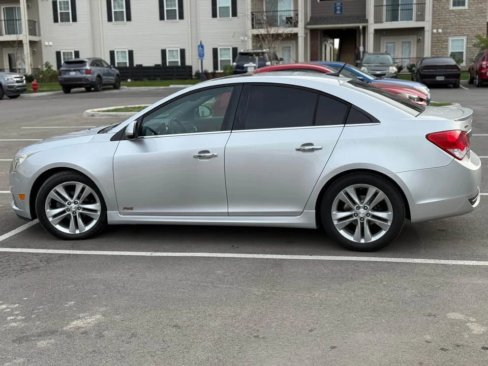 2013 Chevrolet Cruze - Image 9 of 10