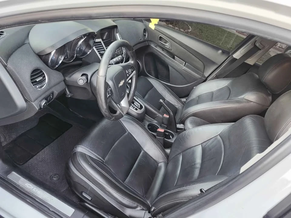 2013 Chevrolet Cruze - Image 16 of 18