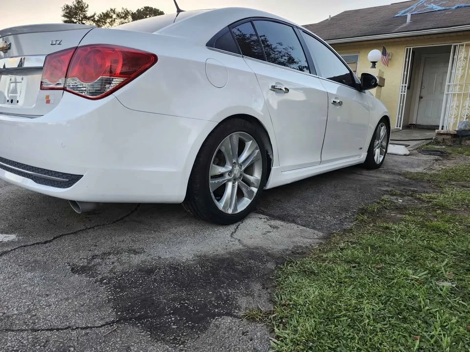 2013 Chevrolet Cruze - Image 8 of 18