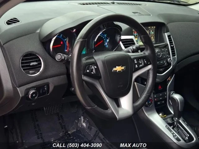 2013 Chevrolet Cruze - Image 11 of 21