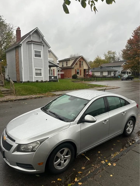 2013 Chevrolet Cruze - Image 7 of 17