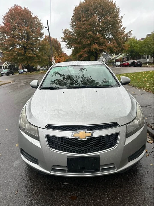 2013 Chevrolet Cruze - Image 6 of 17