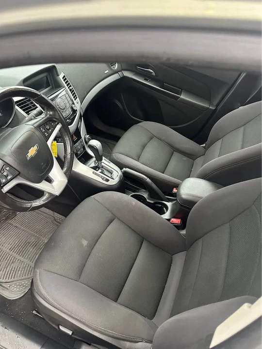 2013 Chevrolet Cruze - Image 13 of 17