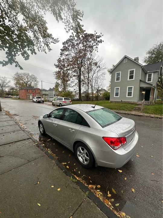 2013 Chevrolet Cruze - Image 11 of 17