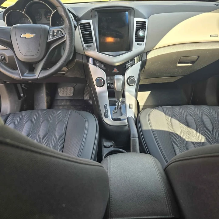 2013 Chevrolet Cruze - Image 3 of 5