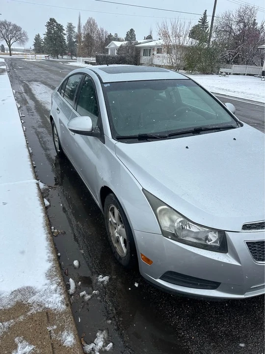 2013 Chevrolet Cruze - Image 2 of 12