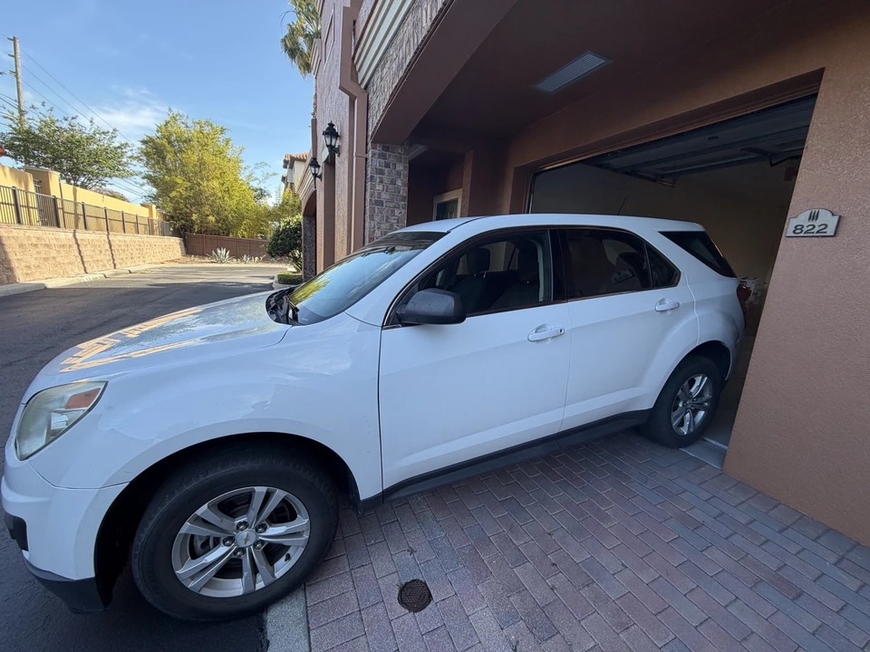 2013 Chevrolet Equinox - Image 3 of 6