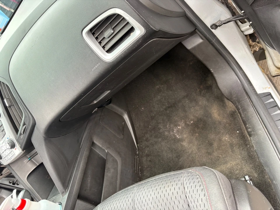 2013 Chevrolet Equinox - Image 11 of 16