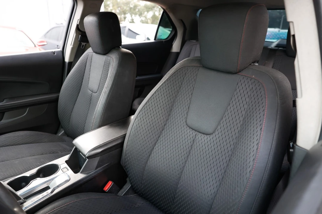 2013 Chevrolet Equinox - Image 6 of 12