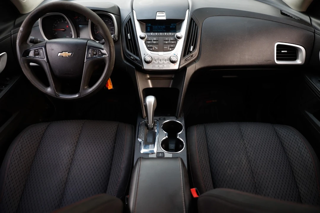 2013 Chevrolet Equinox - Image 2 of 12