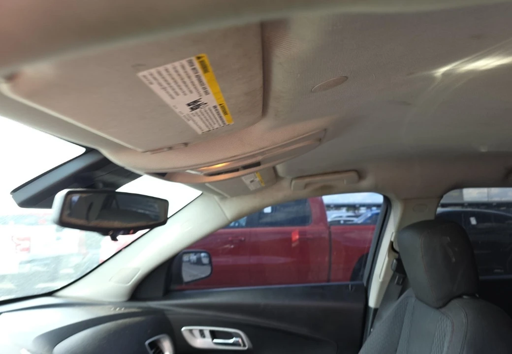 2013 Chevrolet Equinox - Image 12 of 16