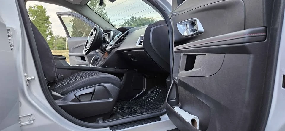 2013 Chevrolet Equinox - Image 5 of 19