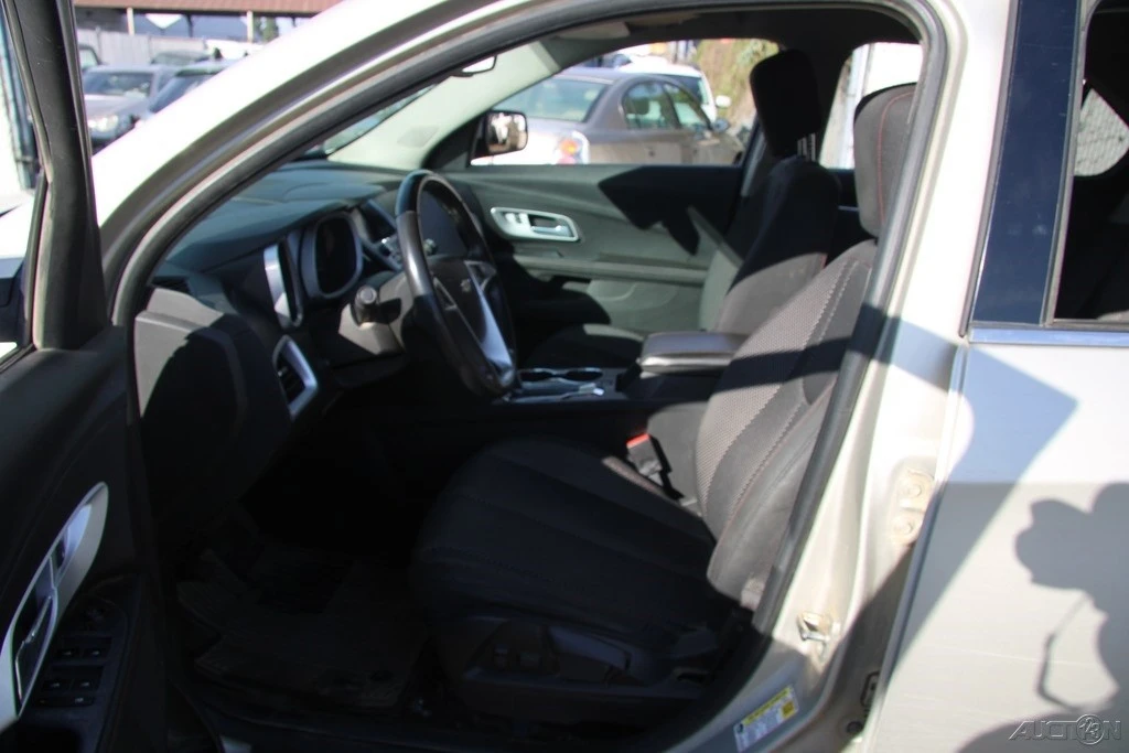 2013 Chevrolet Equinox - Image 12 of 21