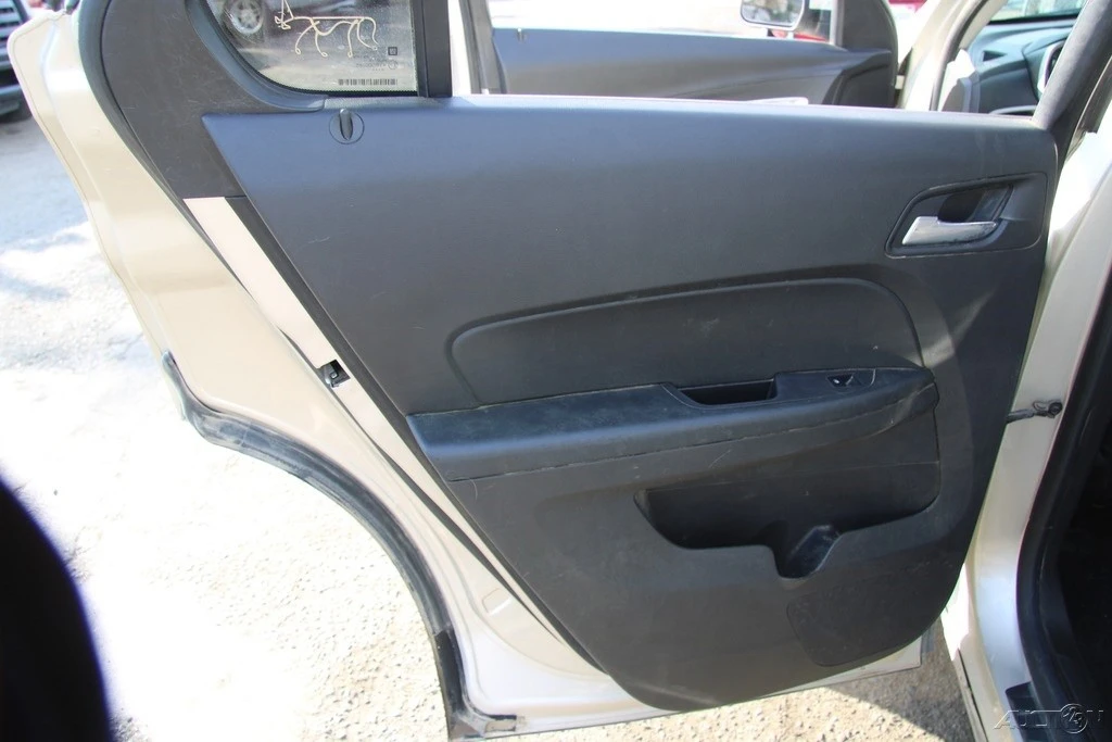 2013 Chevrolet Equinox - Image 17 of 21