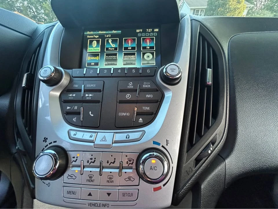 2013 Chevrolet Equinox - Image 13 of 18