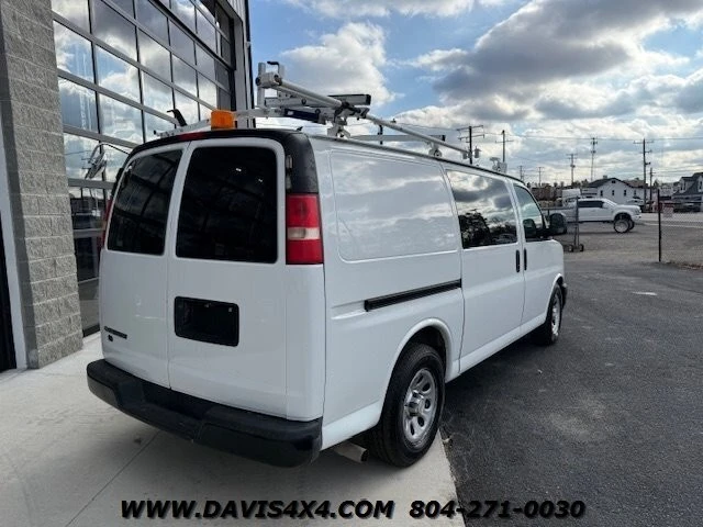 2013 Chevrolet Express - Image 5 of 31