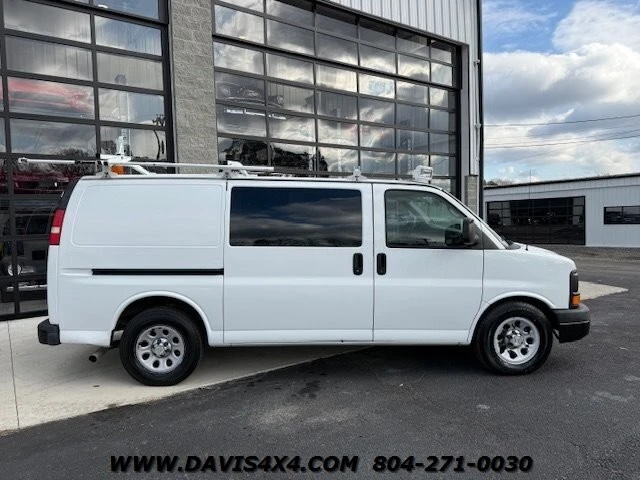 2013 Chevrolet Express - Image 4 of 12