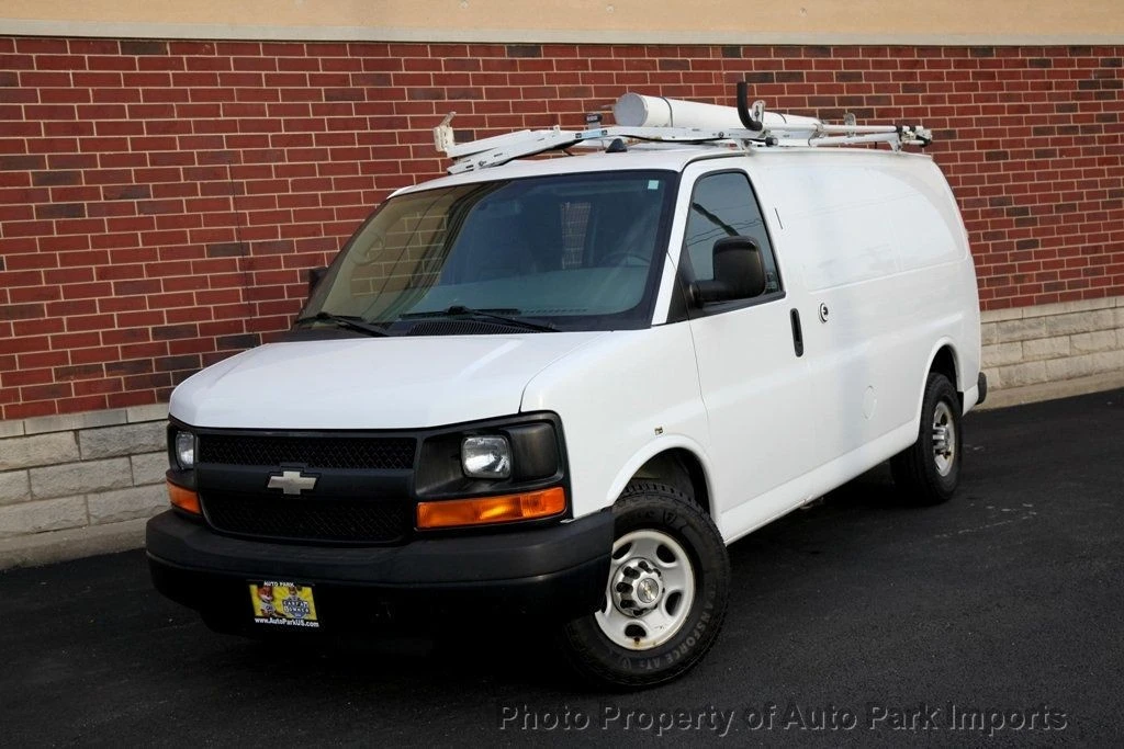 2013 Chevrolet Express - Image 3 of 12