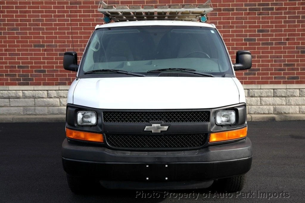 2013 Chevrolet Express - Image 11 of 12