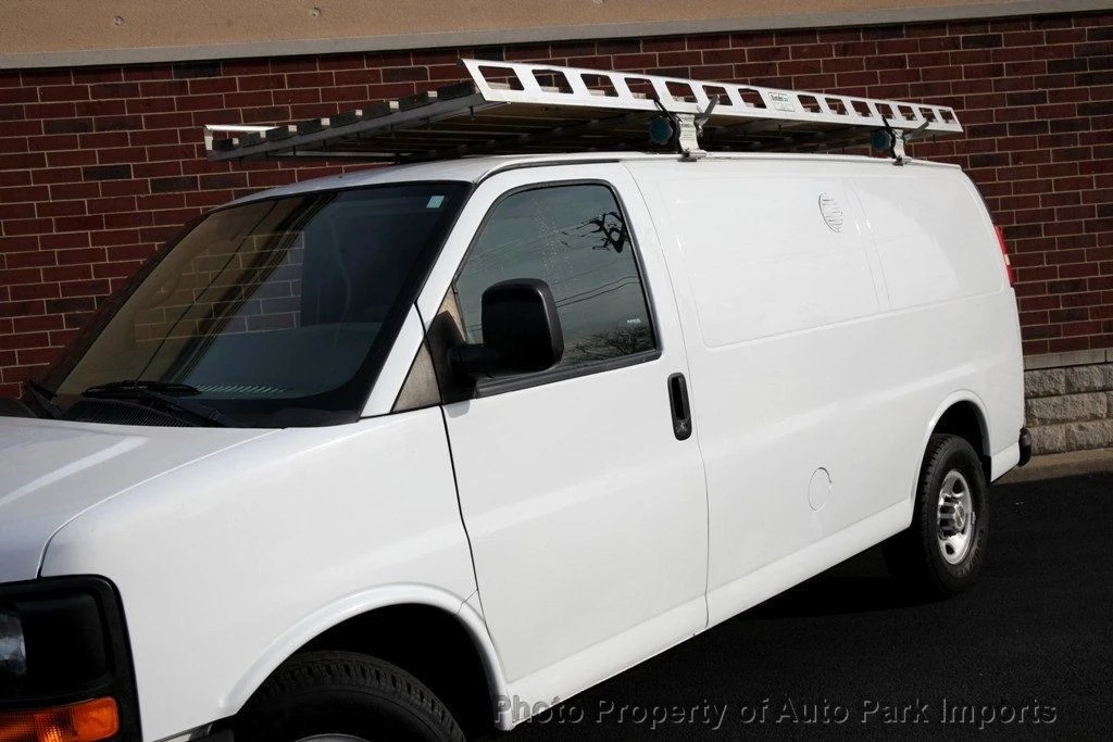 2013 Chevrolet Express - Image 4 of 12