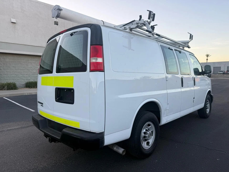 2013 Chevrolet Express - Image 3 of 21