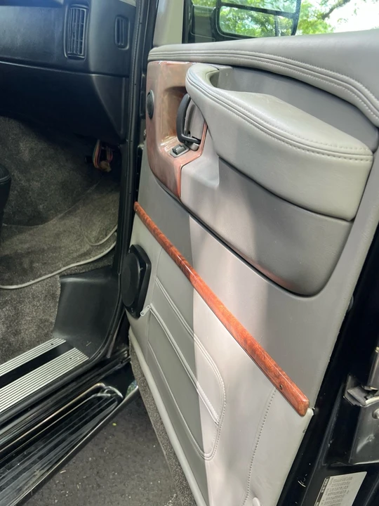 2013 Chevrolet Express - Image 20 of 21
