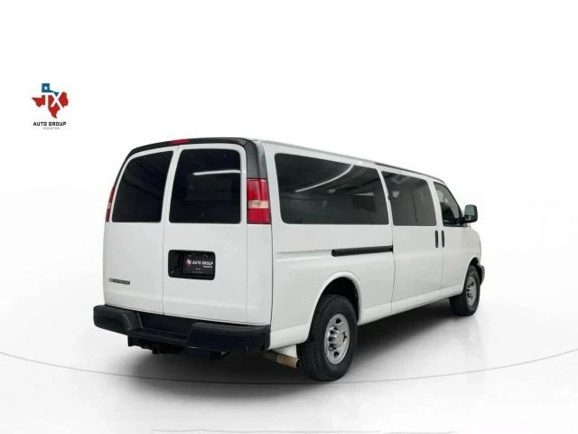 2013 Chevrolet Express - Image 6 of 12