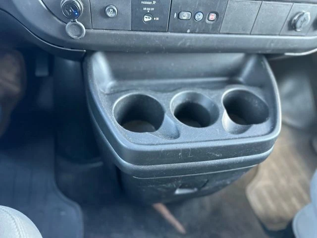 2013 Chevrolet Express - Image 24 of 26