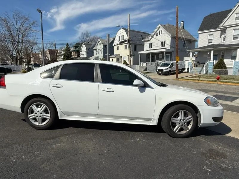 2013 Chevrolet Impala 9th Gen - Image 3 of 9