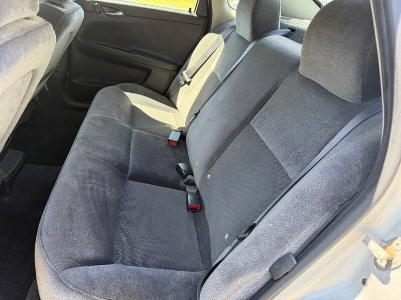 2013 Chevrolet Impala 9th Gen - Image 19 of 23