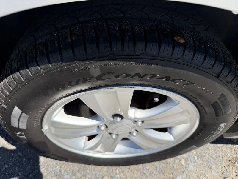 2013 Chevrolet Impala 9th Gen - Image 15 of 23